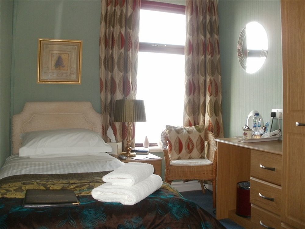 Hotel Yacht Bay View Morecambe Esterno foto